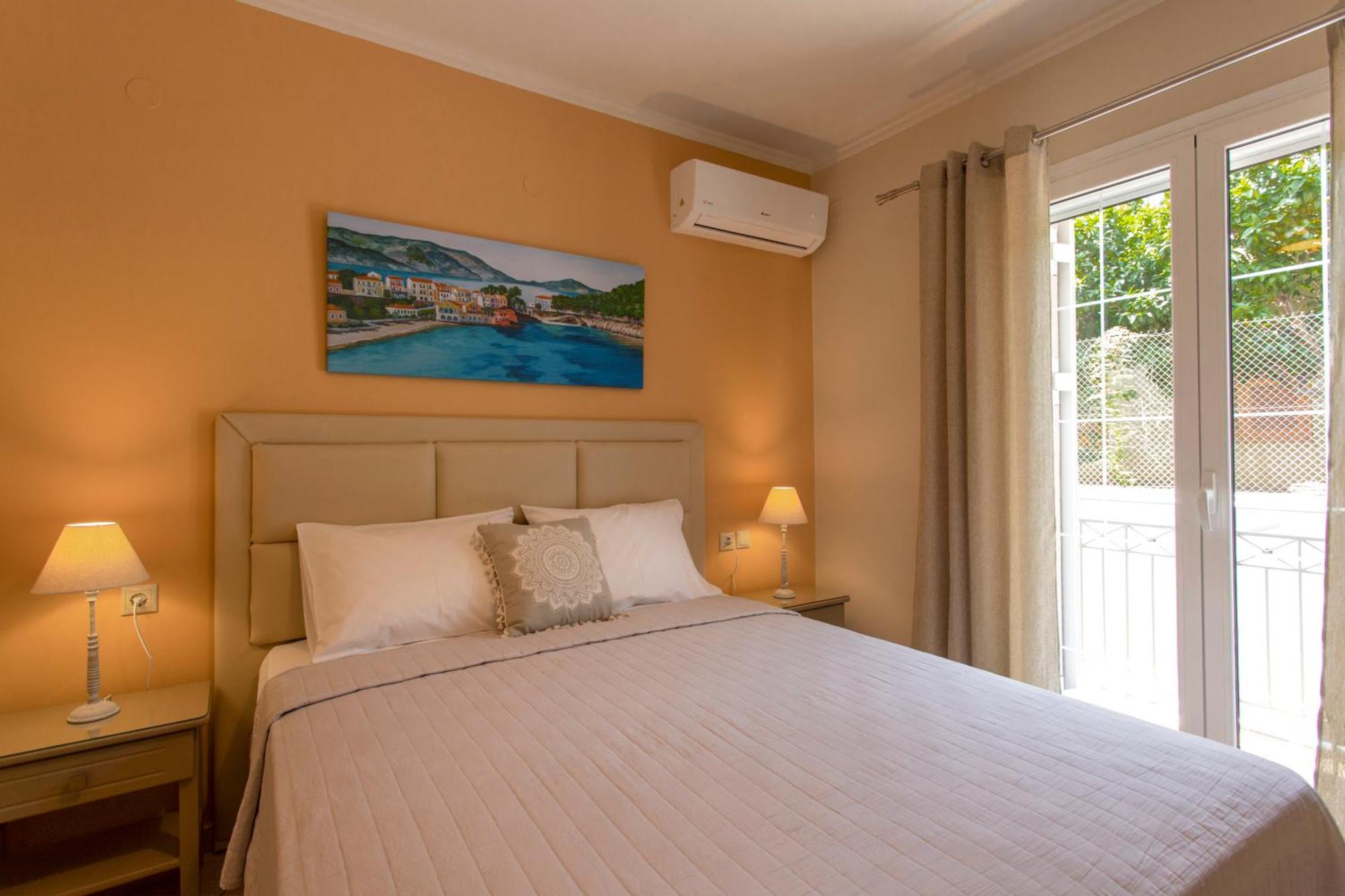 Dina Apartments Argostoli Exterior photo