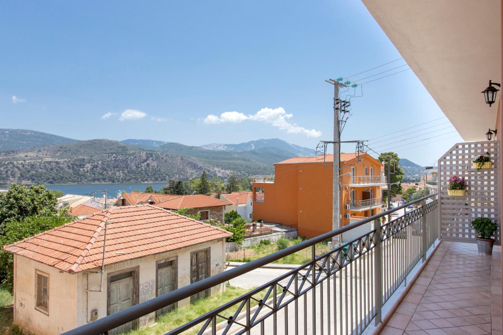 Dina Apartments Argostoli Exterior photo