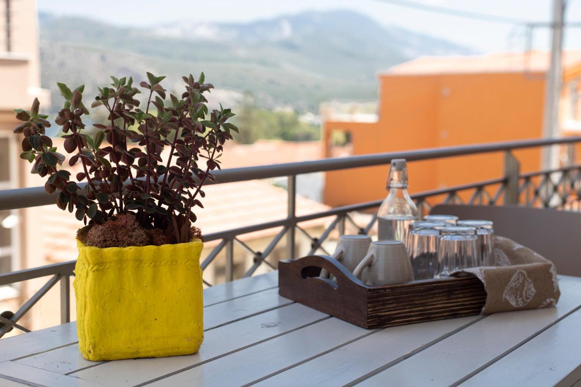 Dina Apartments Argostoli Exterior photo
